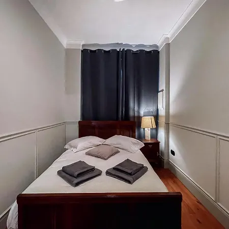 Predio Da Estacao Apartman *